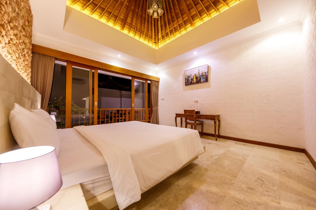 Suzuki 2 Villa Seminyak (Bali)